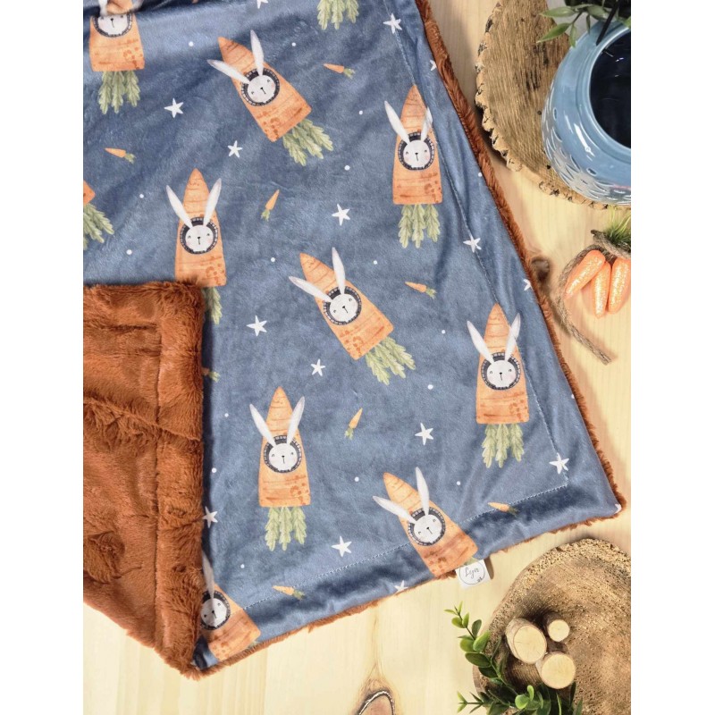 Carrot rocket - Made to order - Blanket - Plain fur to be chosen upon reception of the printed fabric